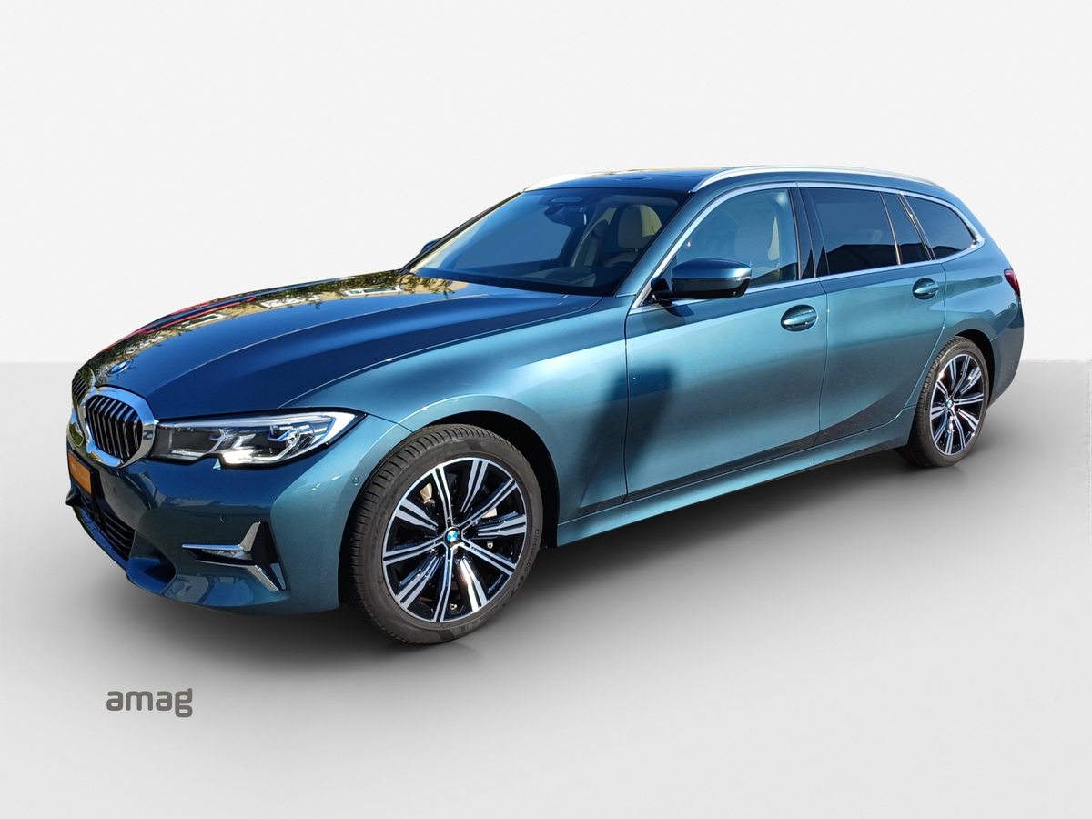 BMW 330i Touring Luxury gebraucht für CHF 39'580,