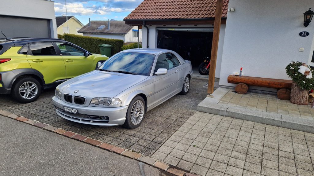 BMW 3er Reihe E46 Cabriolet 330Ci gebraucht für CHF 6'490,