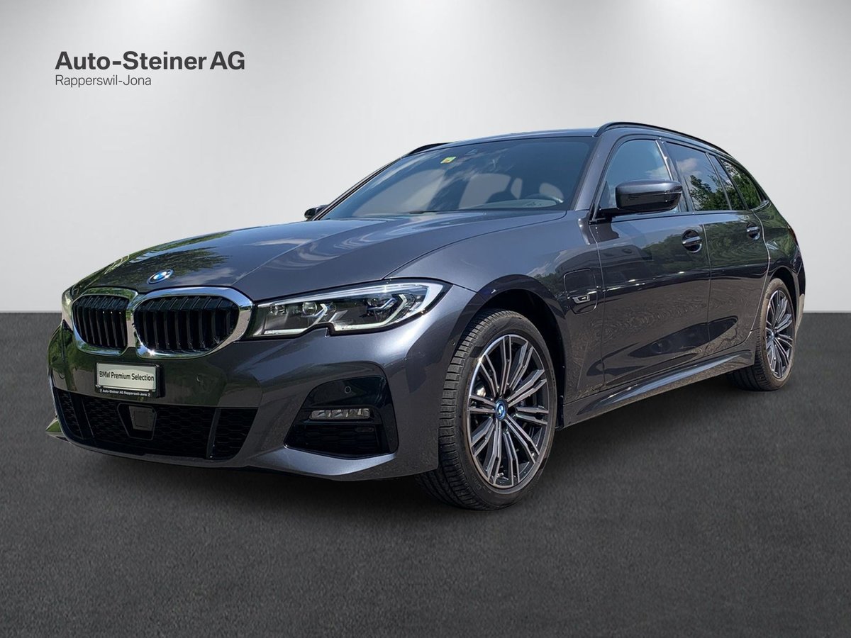 BMW 330e Pure M Sport gebraucht für CHF 49'900,