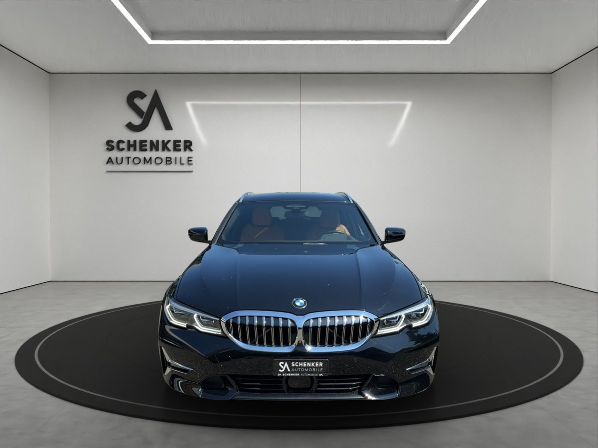 BMW 330i Touring Steptronic Luxury gebraucht für CHF 33'900,