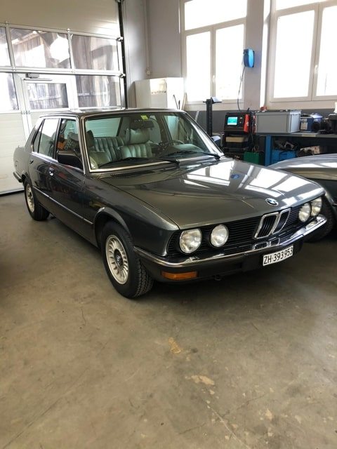 BMW E28 520i oldtimer für CHF 17'500,