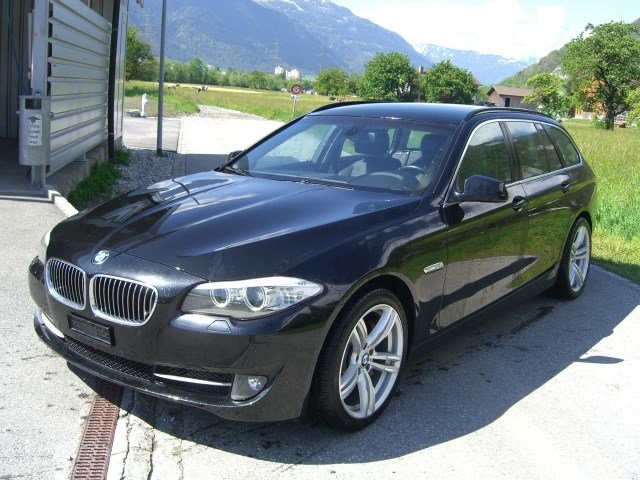 BMW 525d Touring Steptronic gebraucht für CHF 19'900,