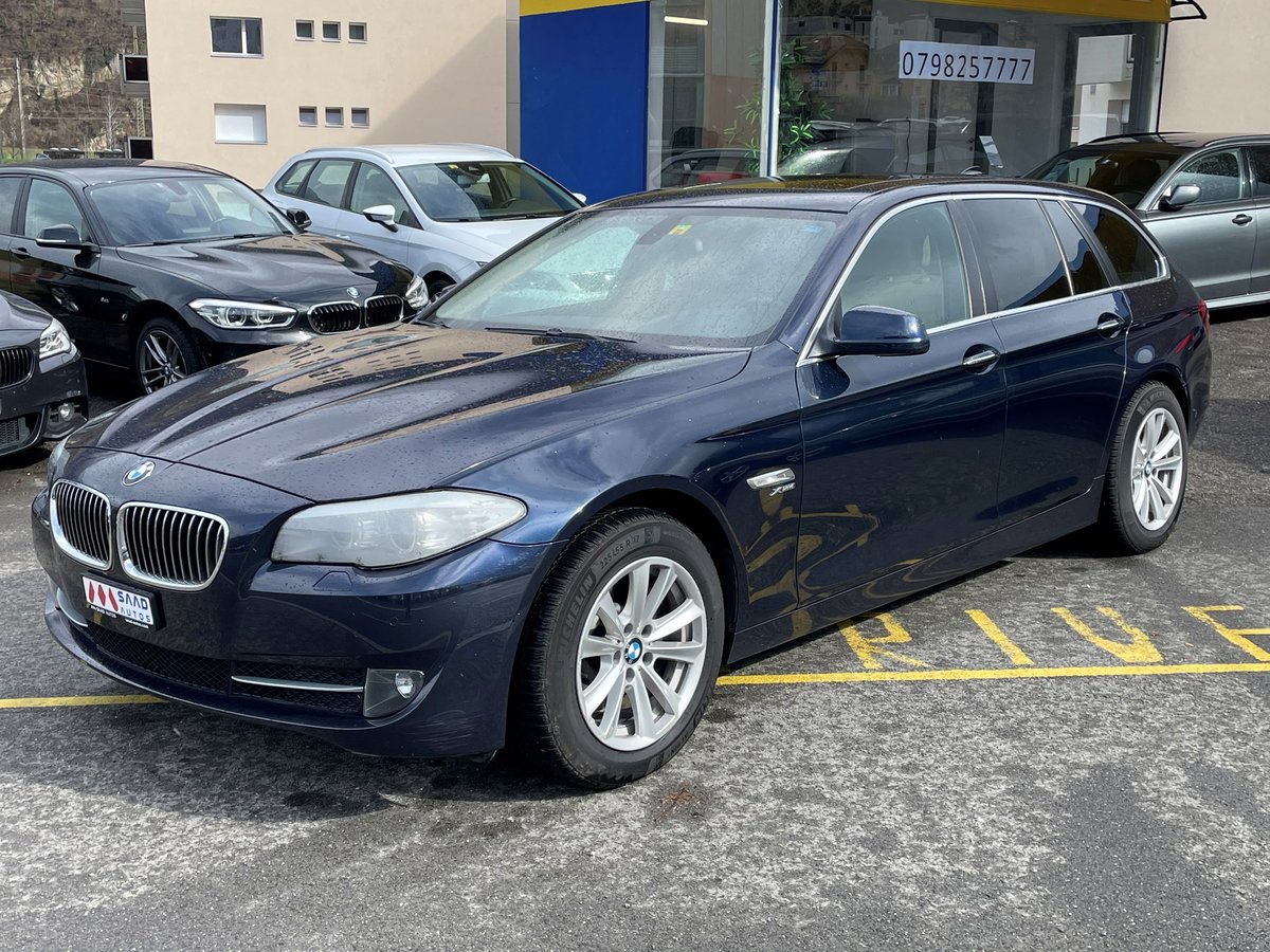 BMW 530d Touring Steptronic gebraucht für CHF 13'900,