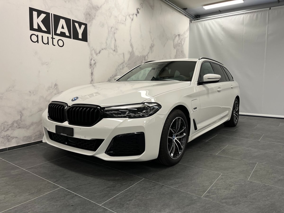 BMW 530e Touring M Sport Steptroni gebraucht für CHF 49'900,