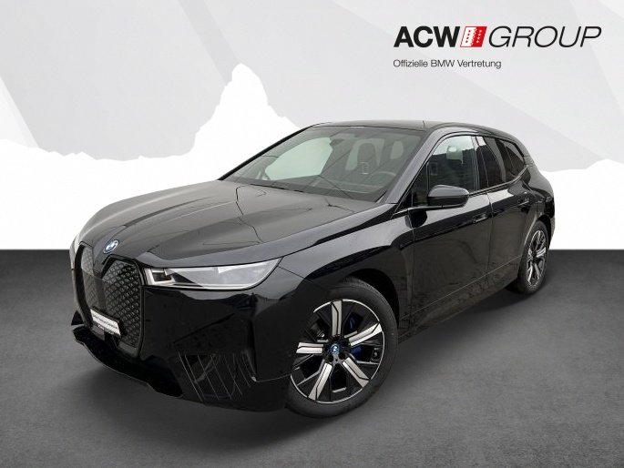 BMW iX xDrive50 gebraucht für CHF 109'900,