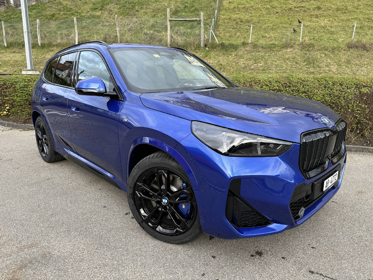 BMW iX1 30 xDrive M Sport gebraucht für CHF 78'500,