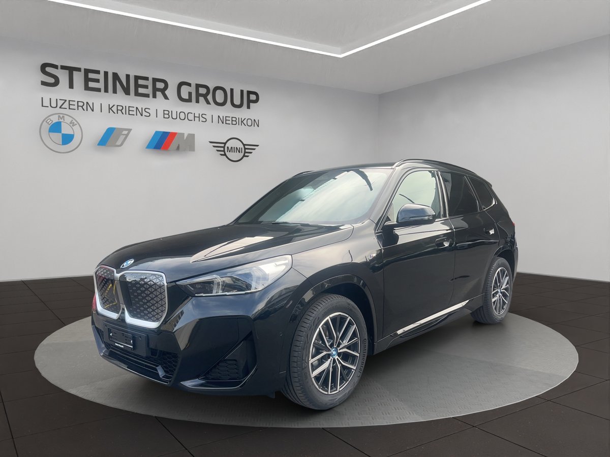 BMW iX1 eDrive 20 M Sport neu für CHF 57'500,