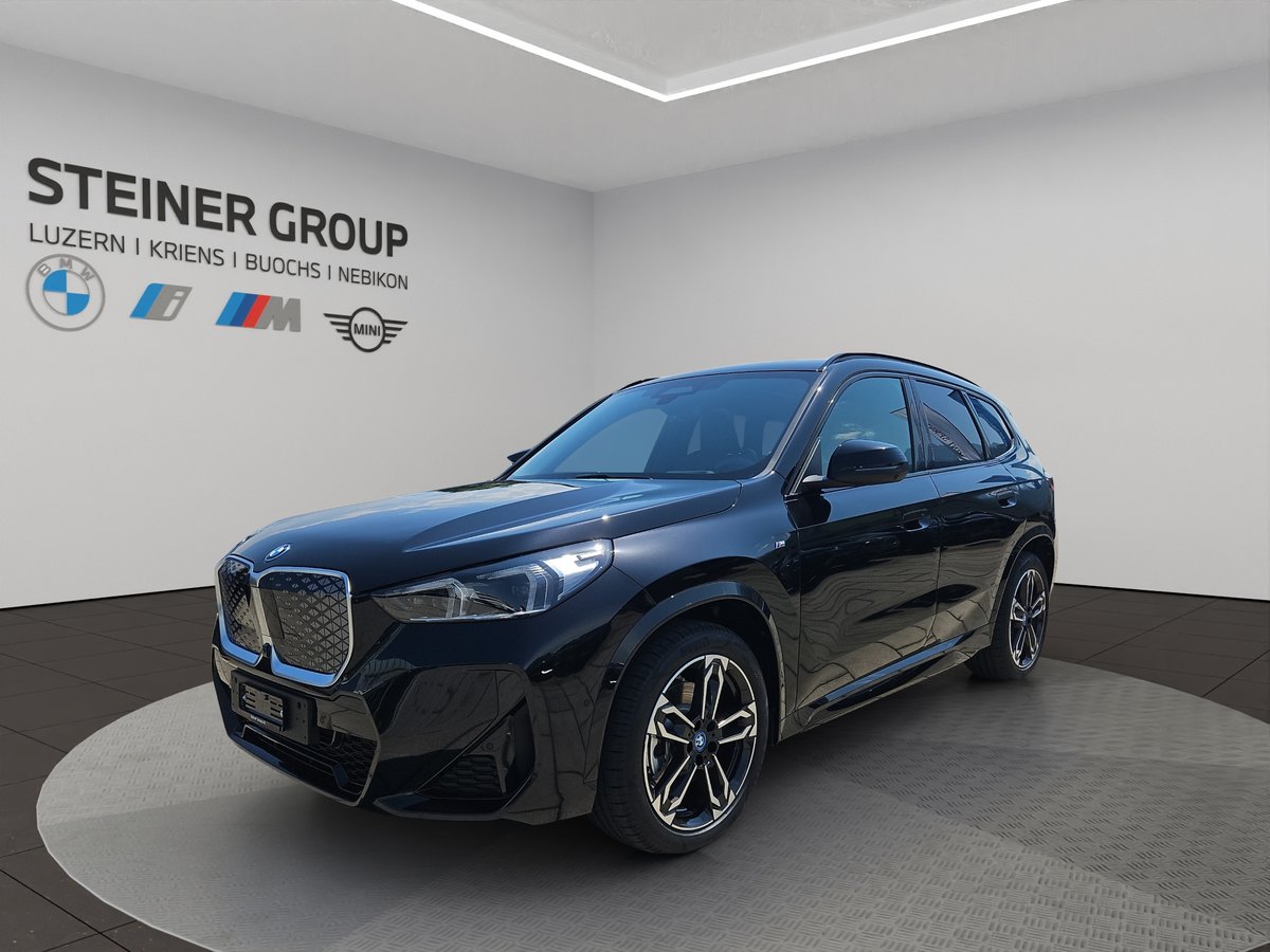 BMW iX1 30 M Sport neu für CHF 69'900,