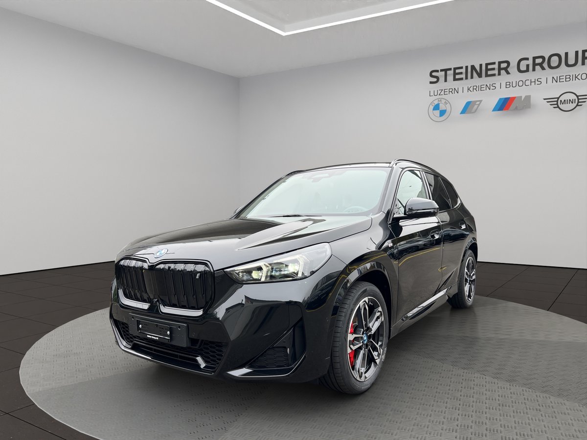 BMW iX1 30 M Sport Pro gebraucht für CHF 54'900,