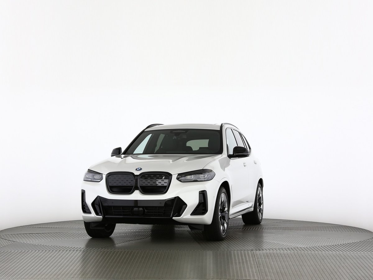 BMW iX3 Impressive neu für CHF 78'800,