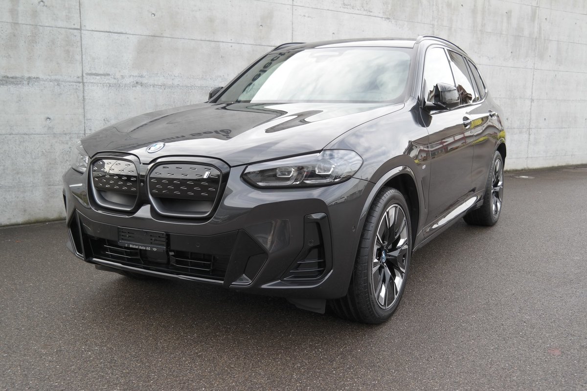 BMW iX3 Inspiring gebraucht für CHF 47'900,