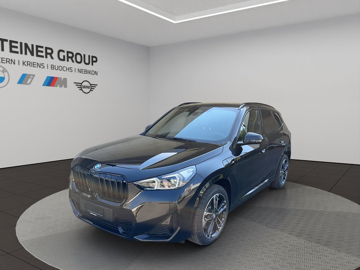 BMW X1 30e M Sport gebraucht für CHF 59'900,