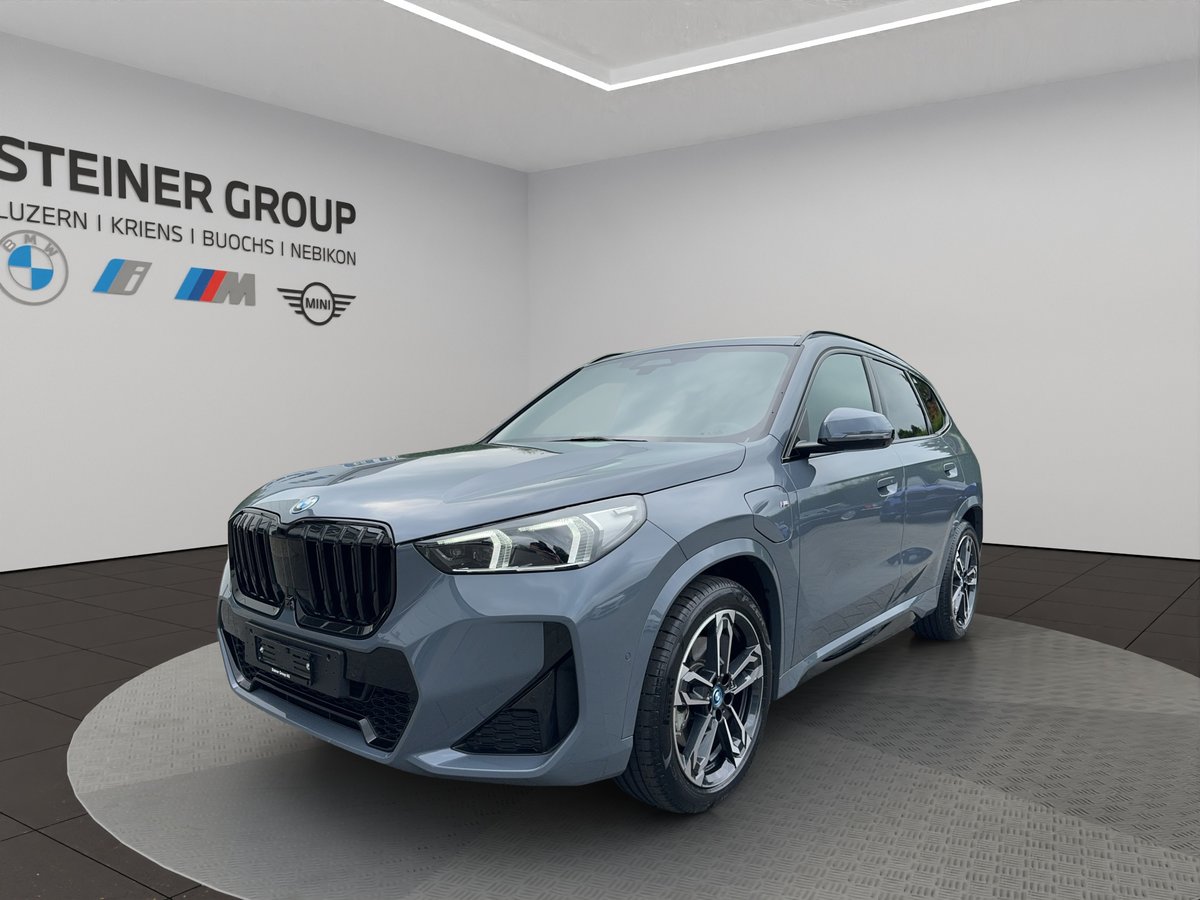 BMW X1 30e M Sport gebraucht für CHF 59'900,