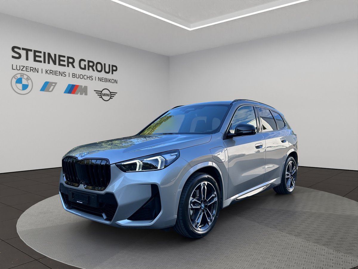 BMW X1 30e M Sport gebraucht für CHF 59'900,