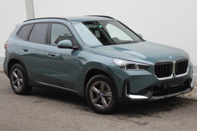 BMW X1 30e gebraucht für CHF 46'500,