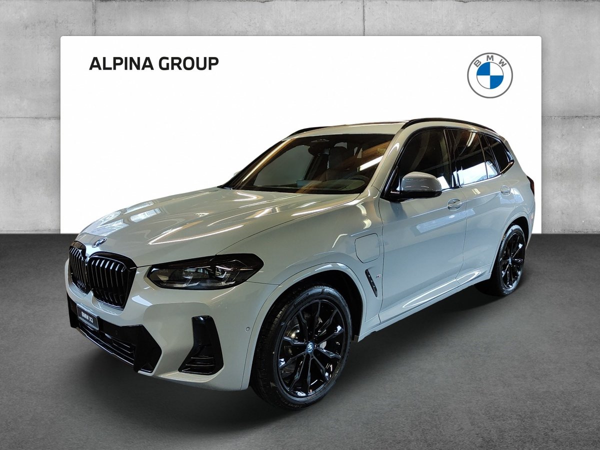 BMW X3 30e neu für CHF 89'900,