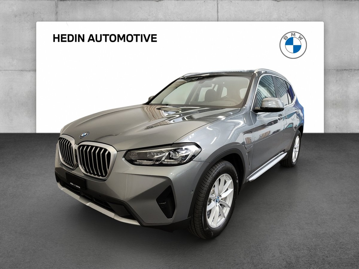 BMW X3 30e neu für CHF 82'250,