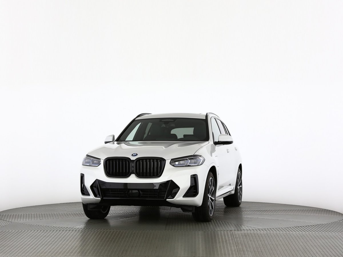 BMW X3 30e M Sport neu für CHF 89'200,