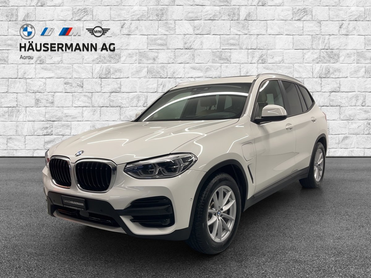 BMW X3 30e gebraucht für CHF 41'990,