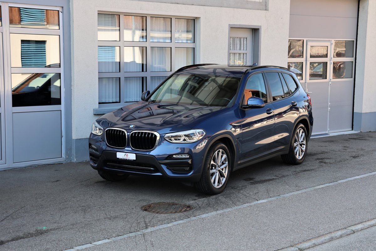 BMW X3 30i Steptronic gebraucht für CHF 26'900,