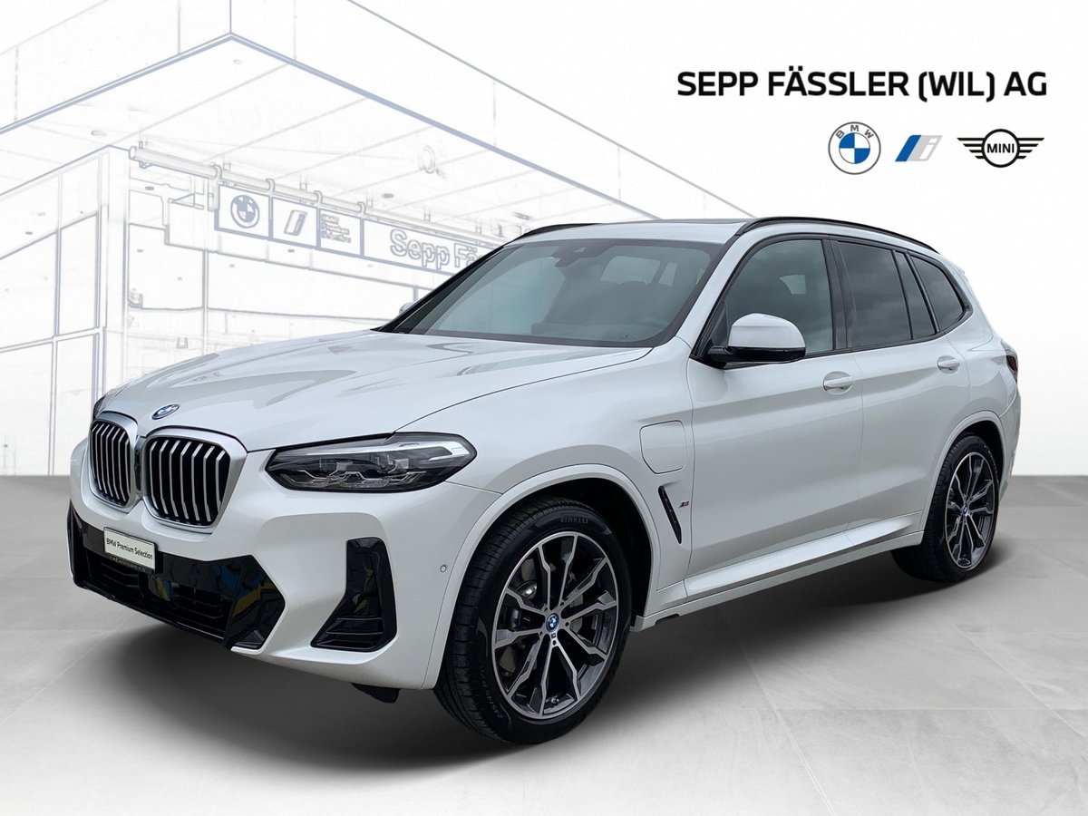 BMW X3 30e M Sport Travel gebraucht für CHF 63'800,