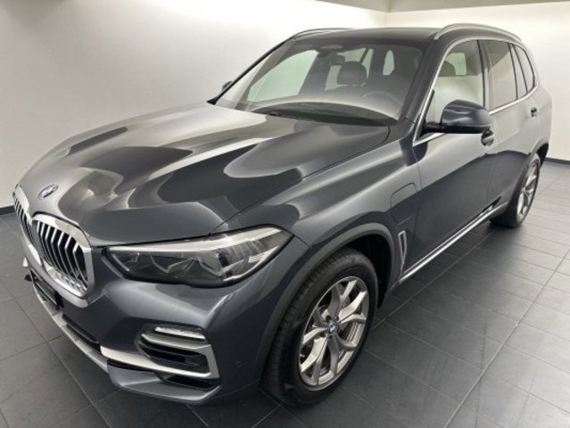 BMW X5 45e xLine gebraucht für CHF 56'500,