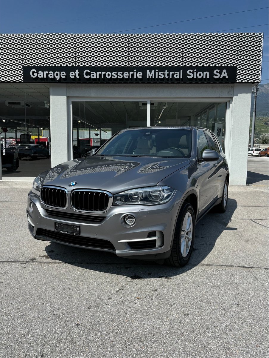 BMW X5 30d Steptronic gebraucht für CHF 28'900,