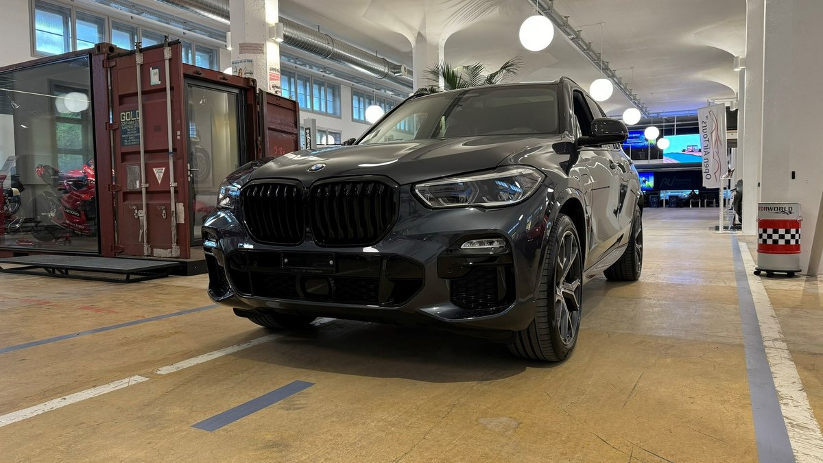 BMW X5 45e gebraucht für CHF 57'900,