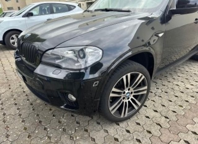 BMW X5 40d Steptronic M Sport Anhä gebraucht für CHF 22'800,