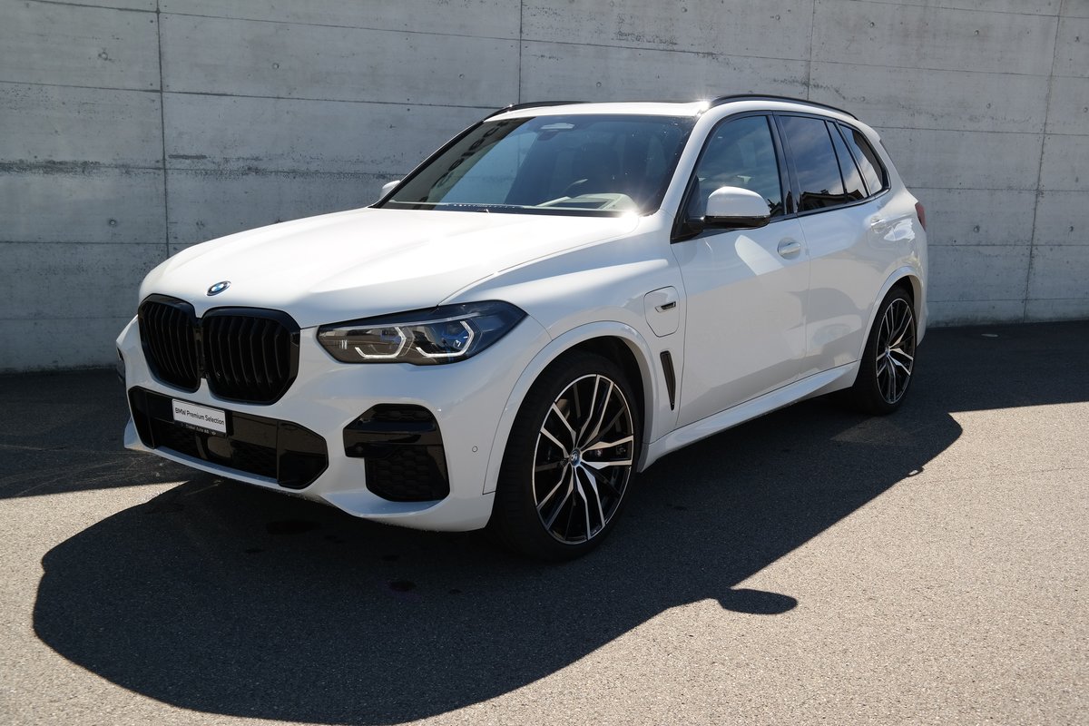 BMW X5 45e M Sport Steptronic gebraucht für CHF 79'900,