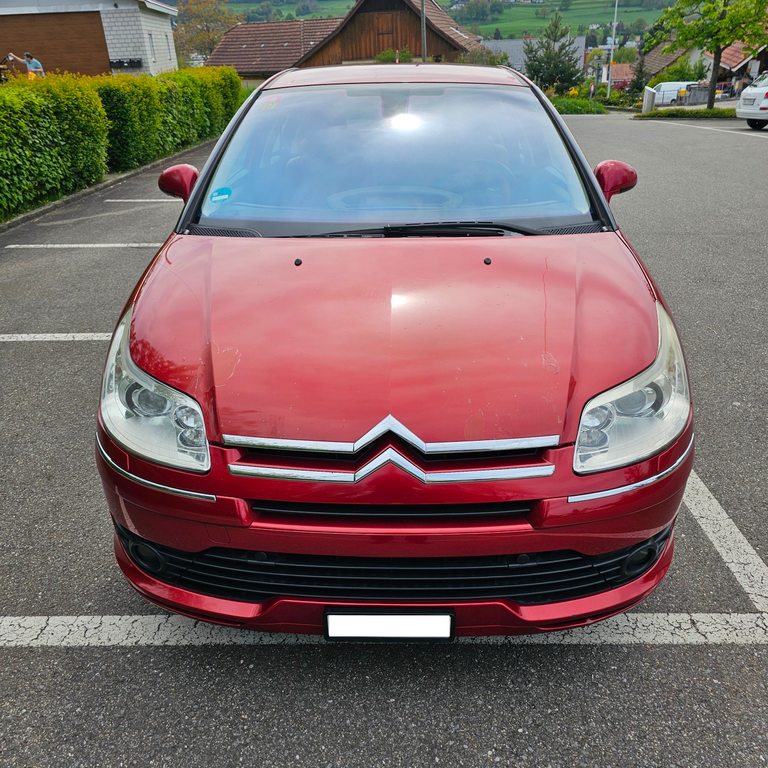 CITROEN C4 2.0i 16V Exclusive gebraucht für CHF 1'390,