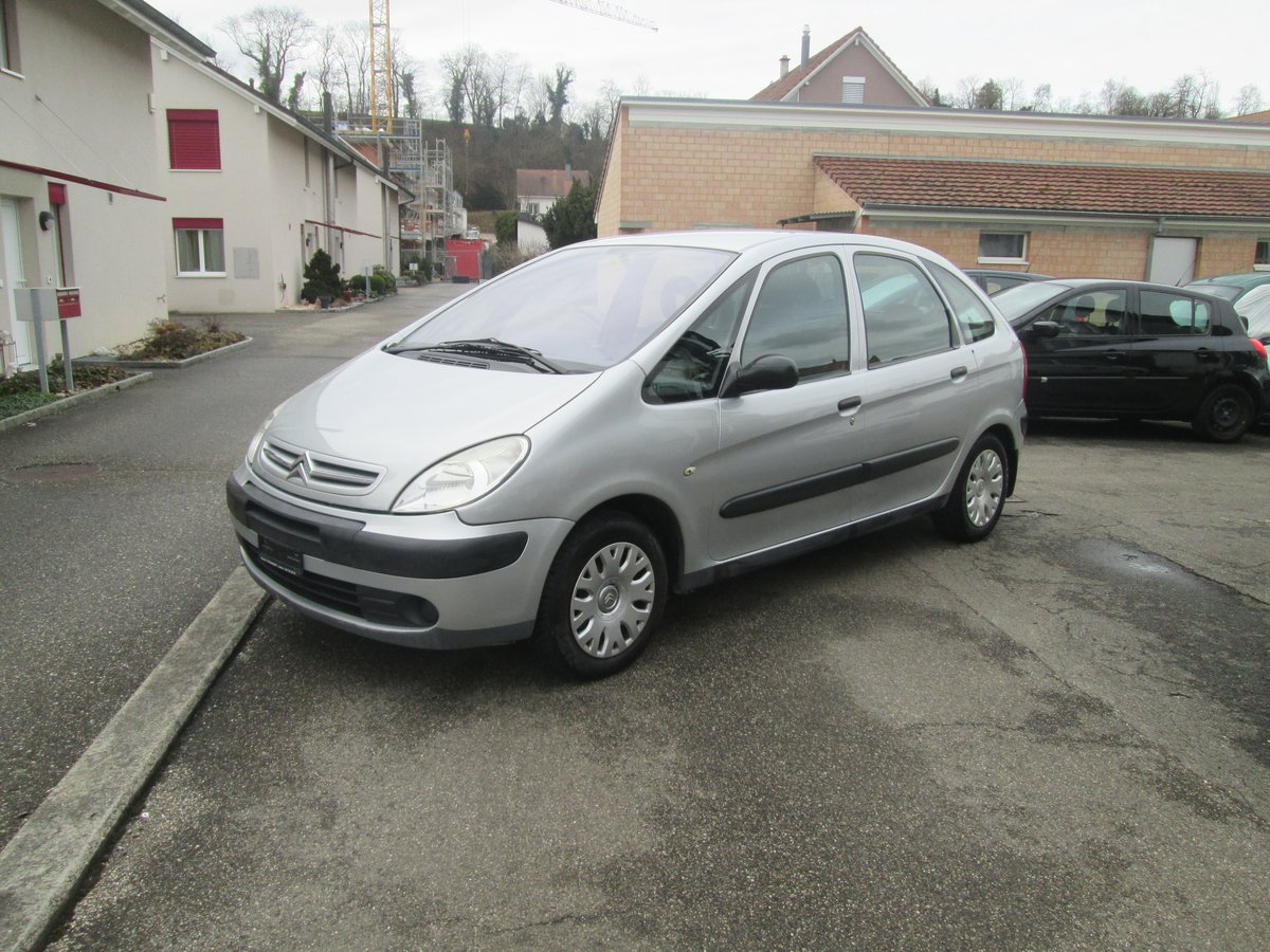 CITROEN Xsara Picasso 1.6i X gebraucht für CHF 750,