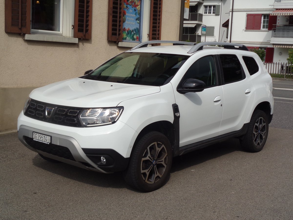 DACIA Duster dCi 115 Celebration 4 gebraucht für CHF 16'900,