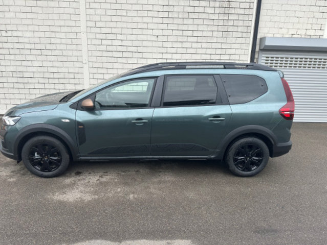 DACIA Jogger HEV 140 Extreme vorführwagen für CHF 29'990,