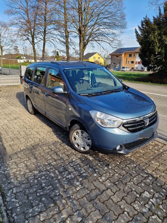 DACIA Lodgy 1.2 TCe Lauréate 5P gebraucht für CHF 6'500,