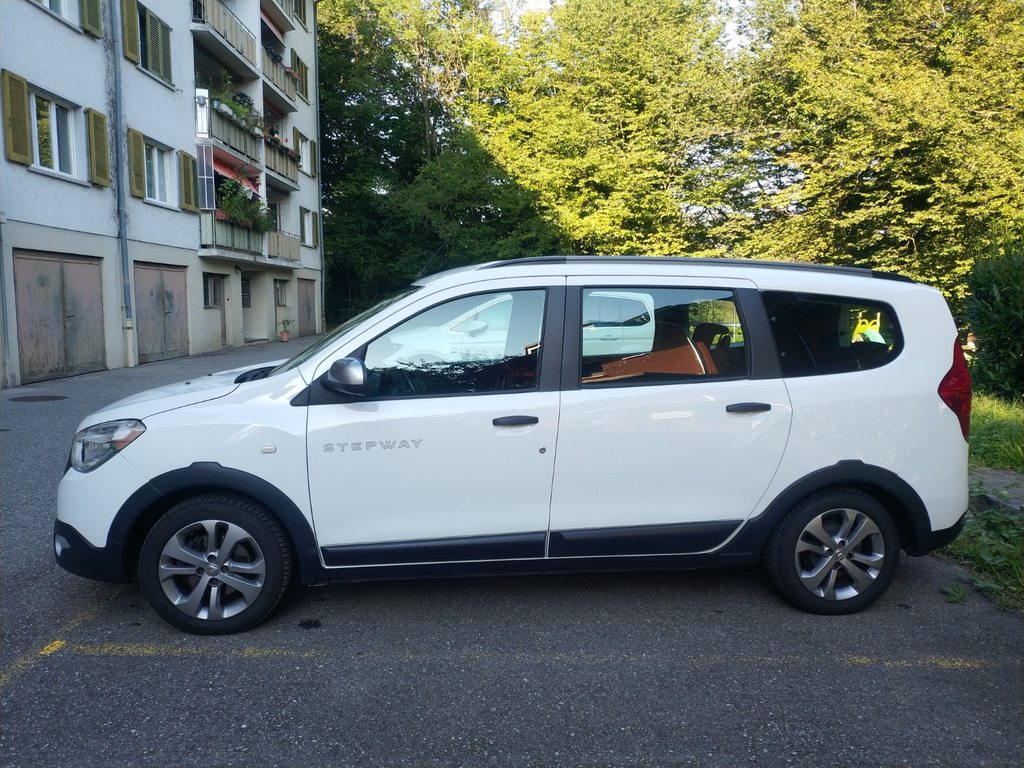 DACIA Lodgy 1.2 TCe Stepway S/S 7P gebraucht für CHF 7'900,