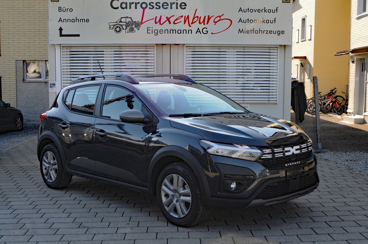 DACIA Sandero Stepway TCe 90 Expre gebraucht für CHF 16'500,