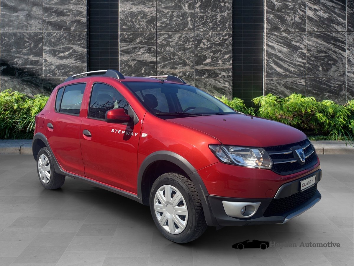 DACIA Sandero Tce 90 Stepway Lauré gebraucht für CHF 4'400,