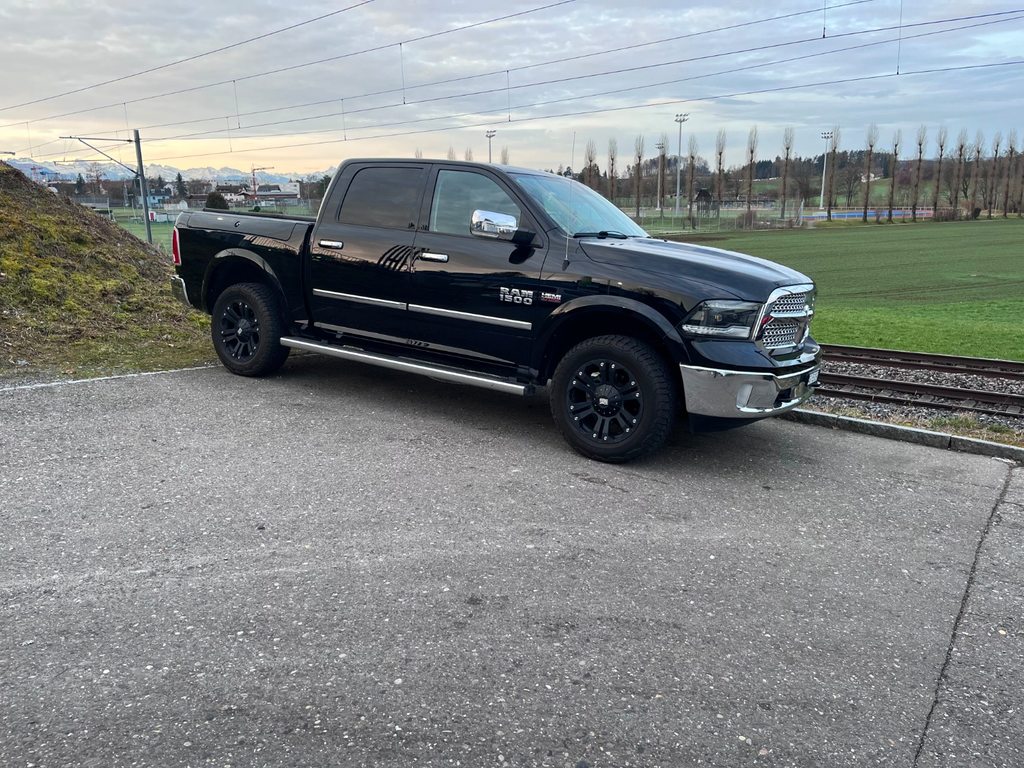 DODGE 1500 5,7 gebraucht für CHF 36'900,