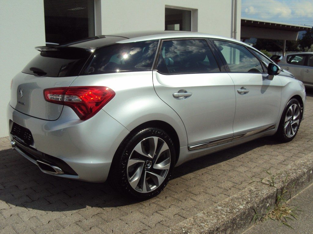 DS AUTOMOBILES DS5 1.6 THP 200 Spo gebraucht für CHF 8'300,