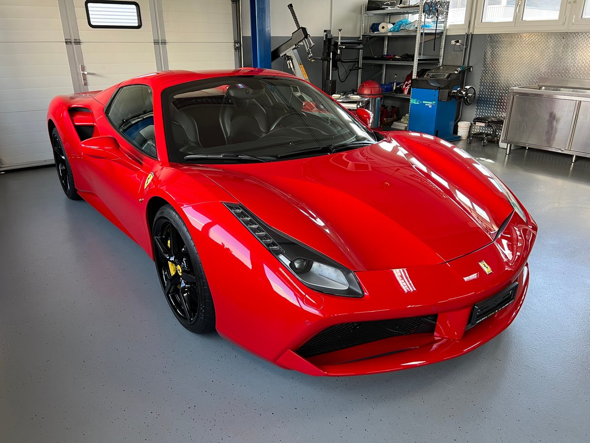 FERRARI 488 Spider 3.9 V8 gebraucht für CHF 238'000,