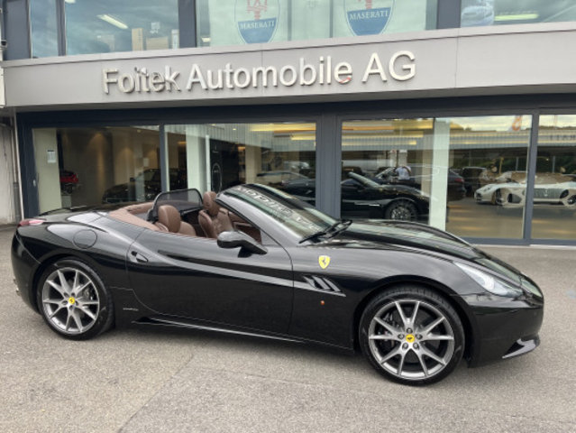 FERRARI California 4.3 V8 gebraucht für CHF 99'800,