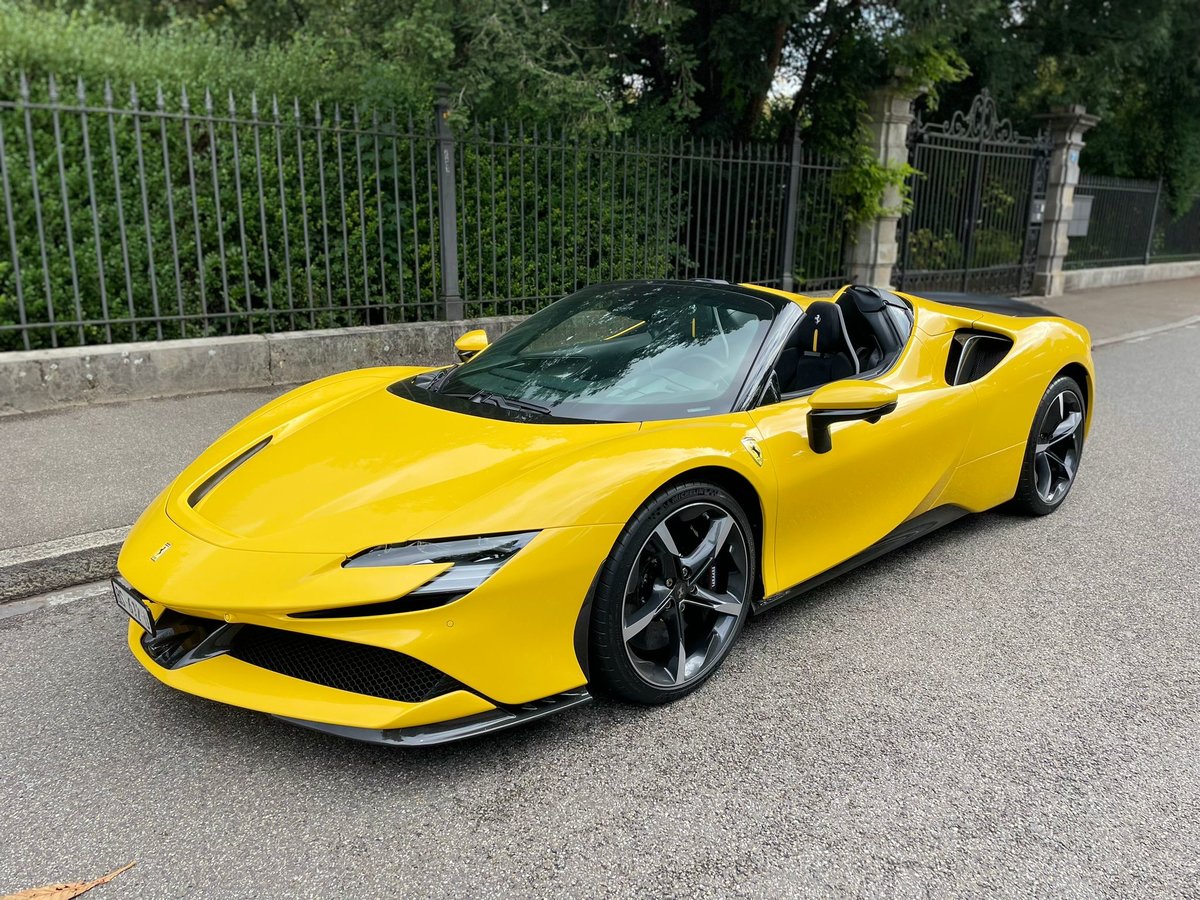 FERRARI SF90 Spider gebraucht für CHF 685'000,