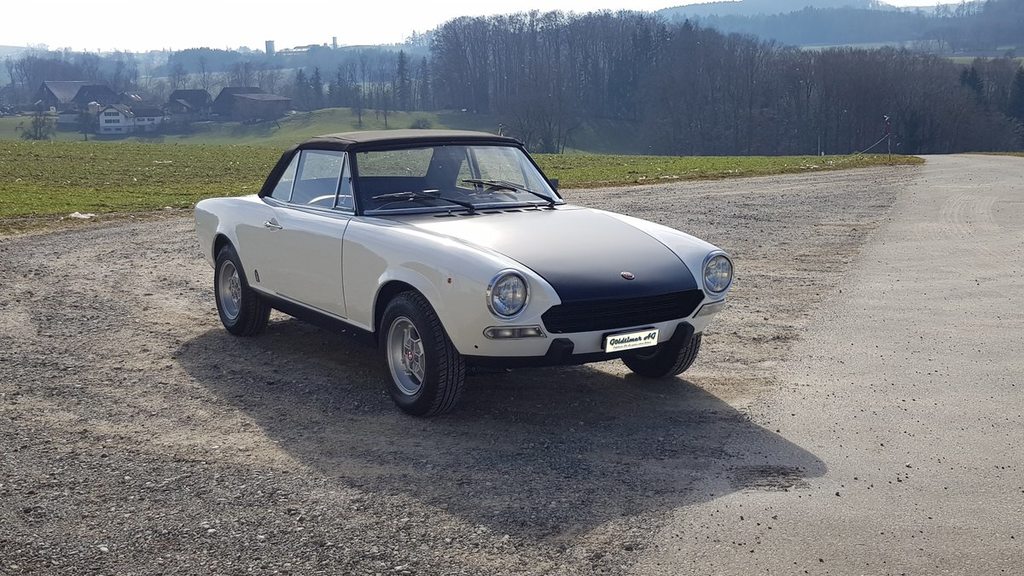 FIAT 124 Spider oldtimer für CHF 25'800,