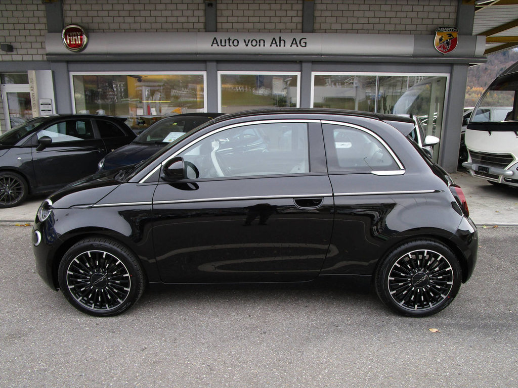 FIAT 500 La Prima by Bocelli vorführwagen für CHF 27'950,