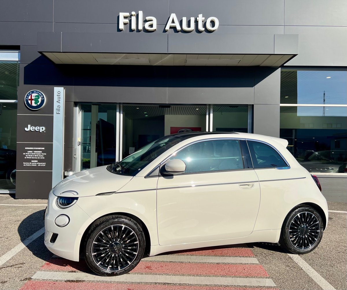 FIAT 500e Berline La Prima Top vorführwagen für CHF 35'400,