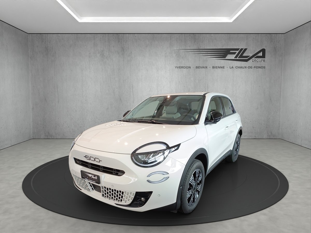 FIAT 600 1.2 Hybrid 100 Cult neu für CHF 29'690,