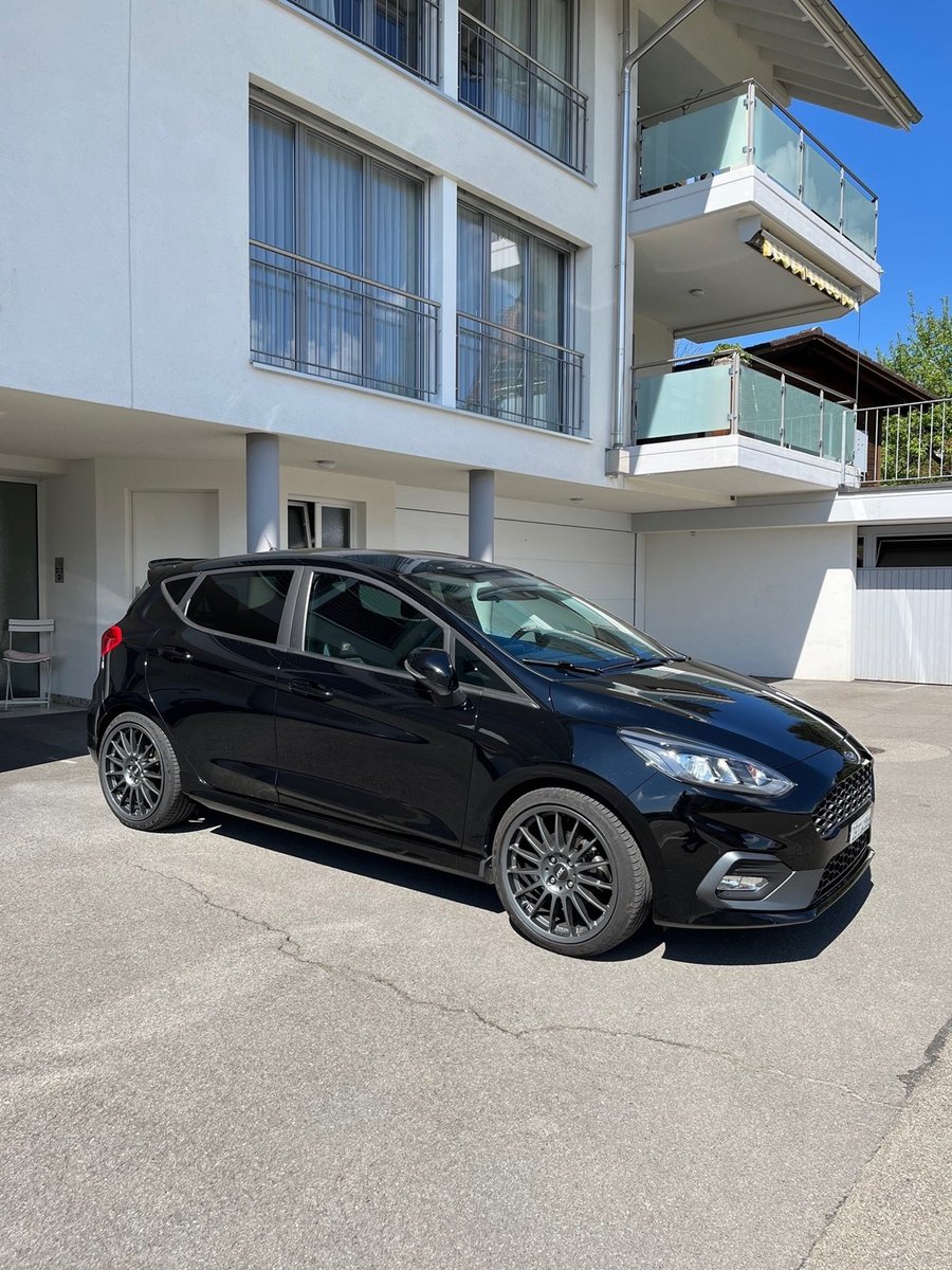 FORD Fiesta 1.5 EcoB ST gebraucht für CHF 13'990,