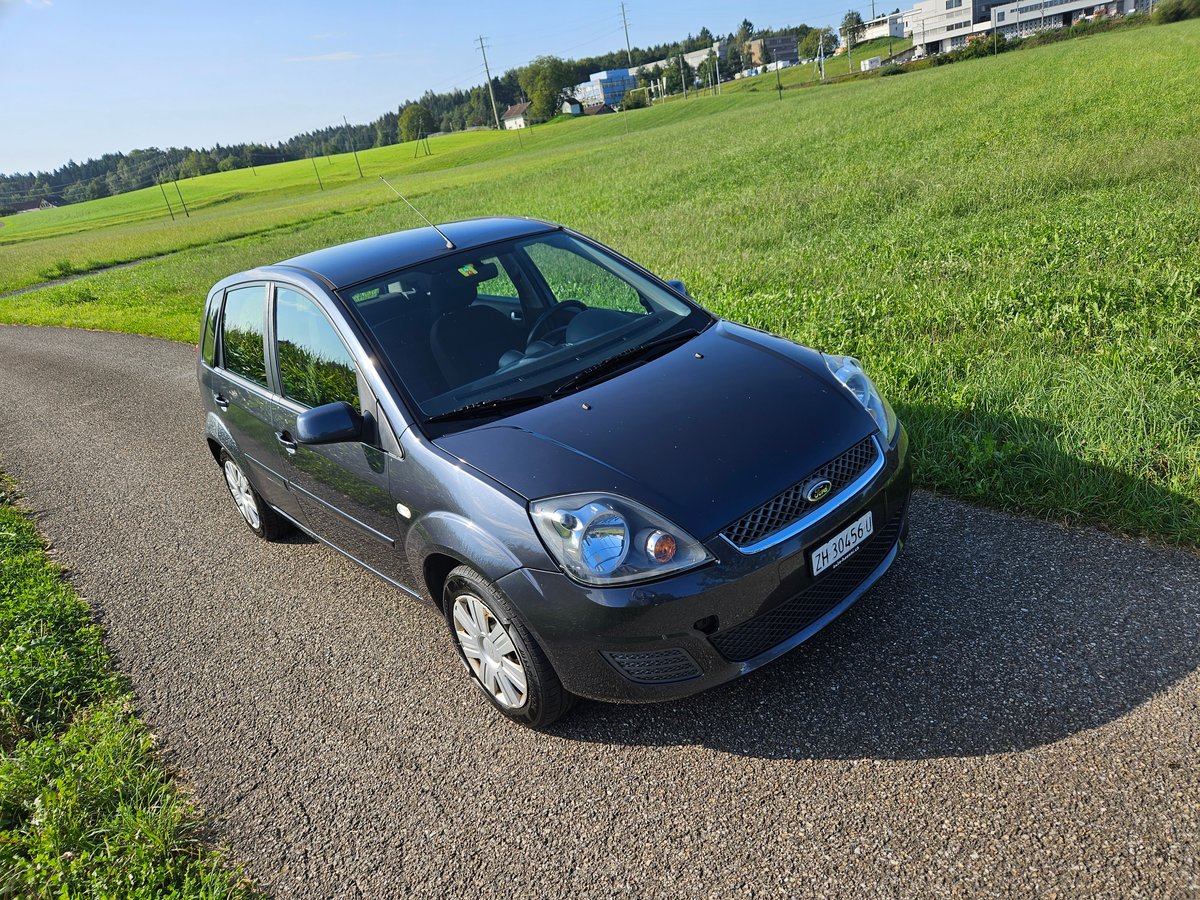 FORD Fiesta 1.4 16V Ambiente gebraucht für CHF 2'997,