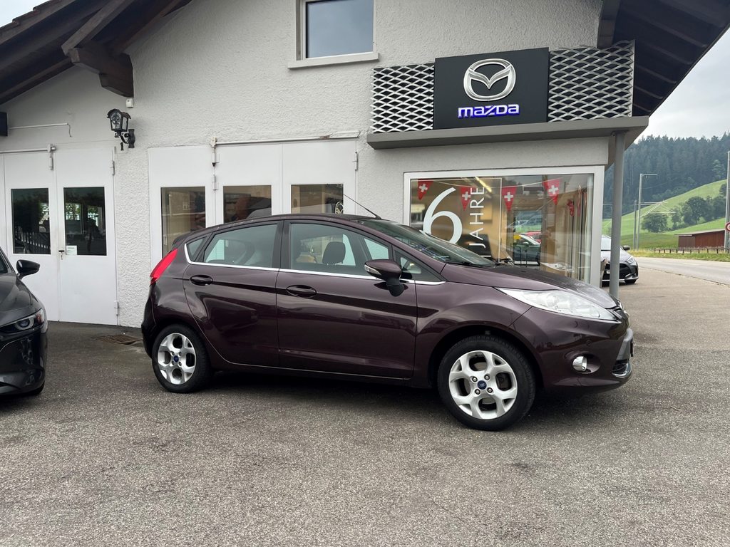 FORD Fiesta 1.4 16V Titanium gebraucht für CHF 6'100,